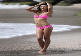 31 best celebrity bikini moments in 2011