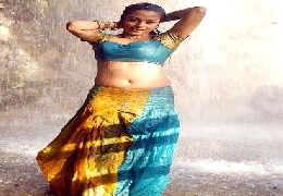 Tamil actresses got the wet look